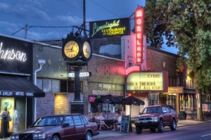 The Moreland Theatre on Milwaukie Ave
